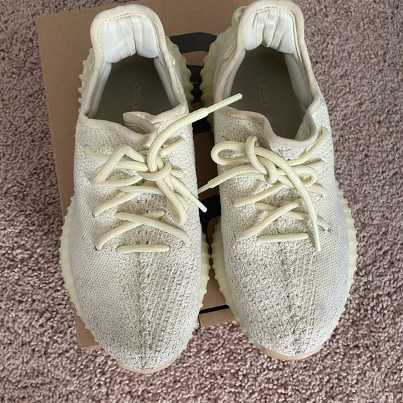 Yeezy Boost 350 V2 Butter - Picture 6 of 9